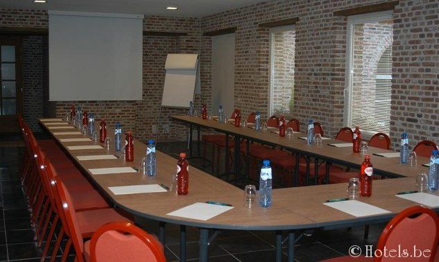 meeting-room_2-12