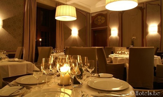 salle_resto_3-medium